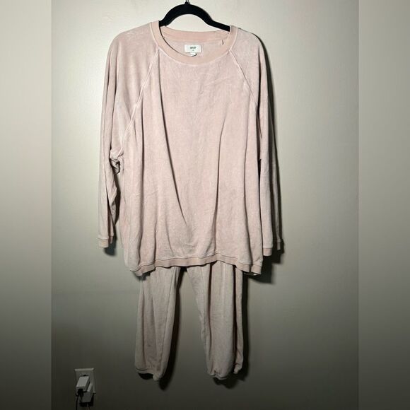 Aerie  tracksuit: ‘real obsessed’ pink velour L - Picture 2 of 8